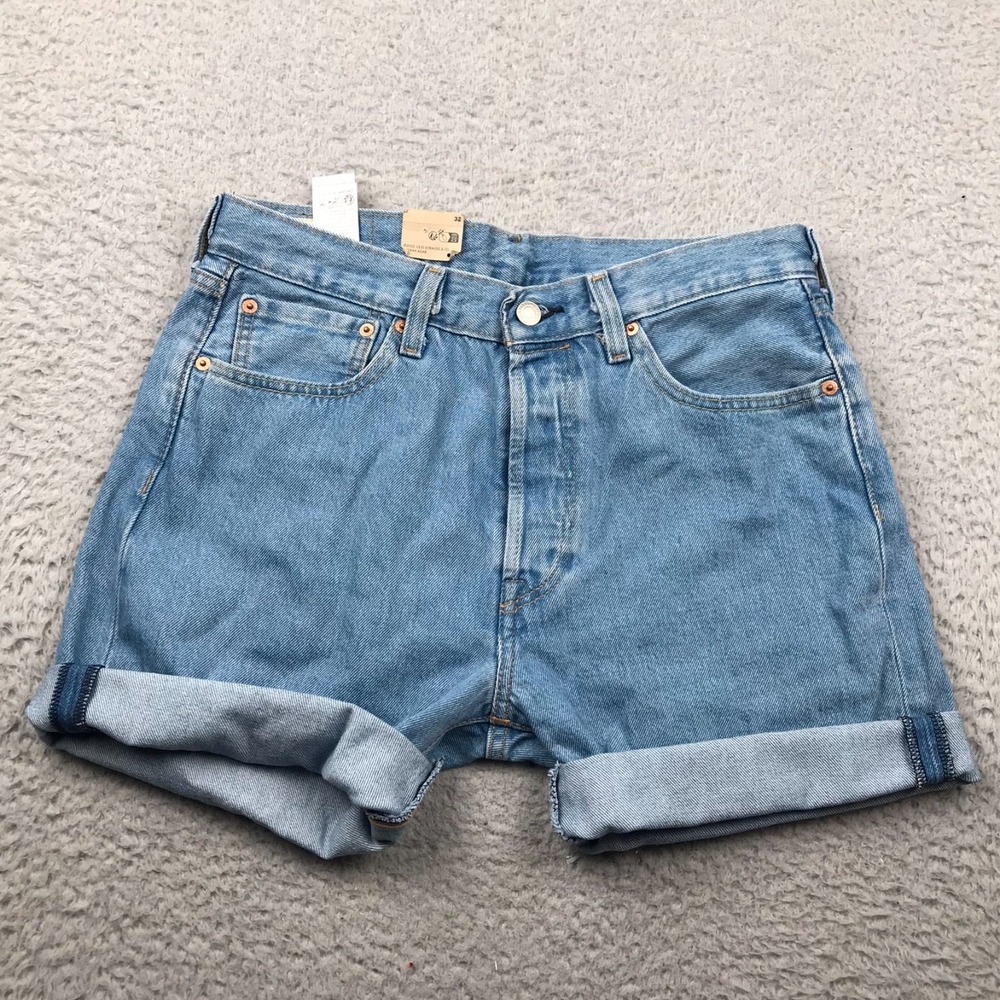 NWT Levi's 501 Light Blue High-Rise Rolled Hem Jean Shorts Size 32